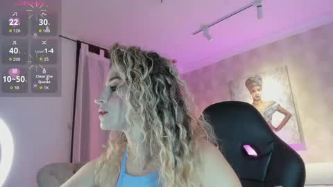 Snapshot of shantalll__ chatting on May 9, 2026, 11:04 am Shantal online show from May 9, 2026, 11:04 am