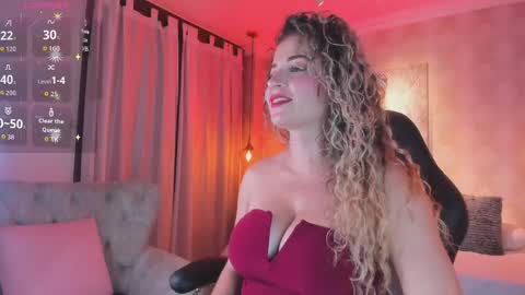 Snapshot of shantalll__ chatting on May 25, 2026, 11:05 am Shantal online show from May 25, 2026, 11:05 am