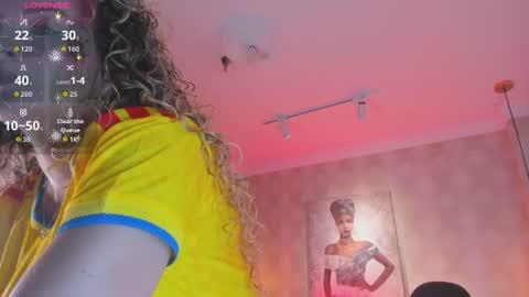 Snapshot of shantalll__ chatting on June 17, 2026, 11:23 am Shantal online show from June 17, 2026, 11:23 am