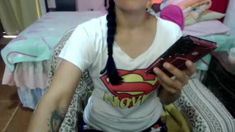 shanyflores5 online show from April 19, 2026, 12:48 pm