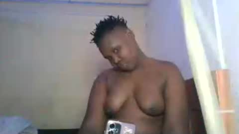 Snapshot of shanzie90 chatting on July 13, 2026, 8:11 pm shanzie90 online show from July 13, 2026, 8:11 pm