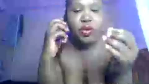 Snapshot of shanzie90 chatting on July 14, 2026, 6:18 am shanzie90 online show from July 14, 2026, 6:18 am