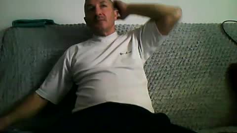 Snapshot of shaomy711 chatting on January 5, 2025, 8:32 am excelo21 online show from January 5, 2025, 8:32 am