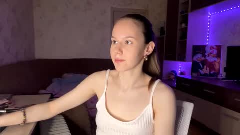 Arina online show from March 17, 2026, 1:14 pm