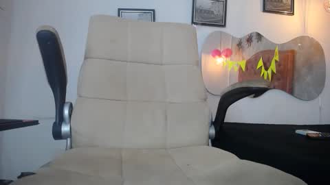 Snapshot of sharick_greco chatting on September 26, 2025, 11:58 am SHARICK online show from September 26, 2025, 11:58 am