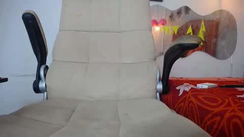 Snapshot of sharick_greco chatting on October 5, 2025, 12:14 pm SHARICK online show from October 5, 2025, 12:14 pm