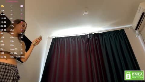 Snapshot of sharitaklemme chatting on July 19, 2026, 7:34 am Coraline online show from July 19, 2026, 7:34 am