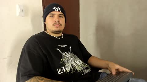 jhon deibyd online show from January 14, 2025, 2:32 pm