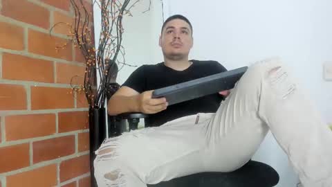 jhon deibyd online show from February 4, 2026, 12:49 am