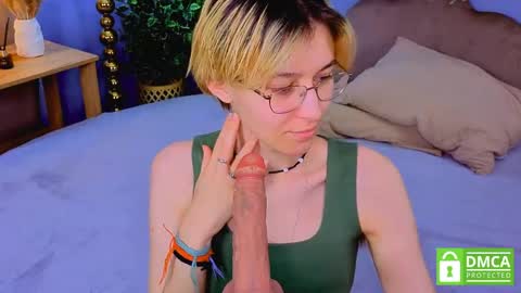 Sharli online show from April 23, 2026, 3:25 pm