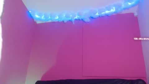 Sharlot online show from October 18, 2025, 11:44 am