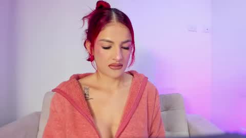 Hi fiends ---- I usually start online from Monday to Friday from 1000 am Saturdays and Sundays at 600 am Colombia time online show from July 11, 2026, 9:45 am