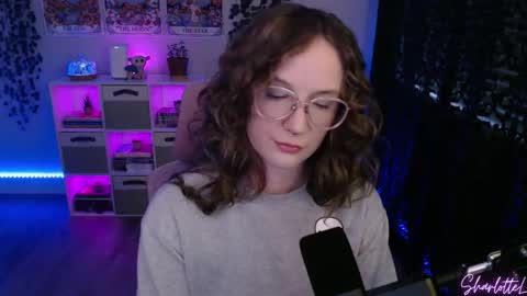 SharlotteL online show from February 17, 2026, 11:22 pm