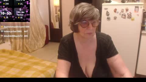 Helena online show from July 26, 2026, 3:58 am