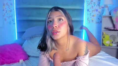 Sharon online show from March 11, 2025, 3:12 pm