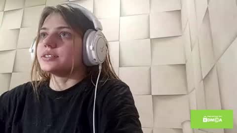 Snapshot of sharondariojas chatting on December 17, 2025, 12:55 pm Amanda online show from December 17, 2025, 12:55 pm