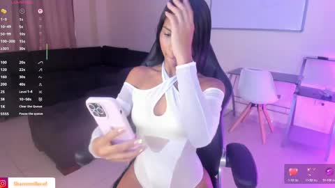 Sharon Independent model online show from April 29, 2026, 11:47 am