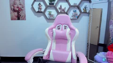 Snapshot of sharonsander1 chatting on July 2, 2026, 10:38 pm Sharon online show from July 2, 2026, 10:38 pm