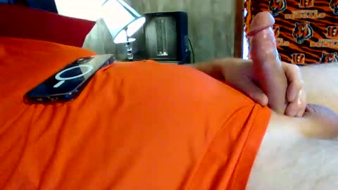 shaun_hatcher31 online show from April 27, 2026, 4:38 pm