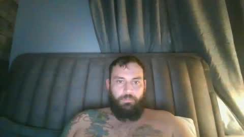 Snapshot of shaunpuk chatting on December 3, 2025, 11:03 pm Shaun1234 online show from December 3, 2025, 11:03 pm