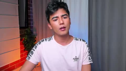 Snapshot of shawn__sanderson chatting on February 22, 2026, 11:25 pm Shawn online show from February 22, 2026, 11:25 pm