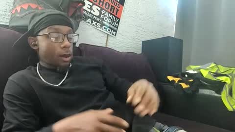 Snapshot of shawnvegas67 chatting on February 4, 2026, 7:09 pm shawnvegas67 online show from February 4, 2026, 7:09 pm