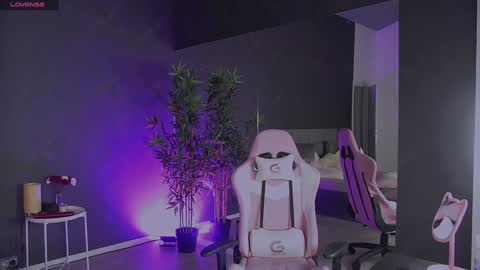 shayblonde online show from December 30, 2024, 12:22 am