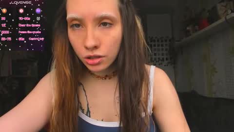 Snapshot of shaylee_blossom chatting on March 13, 2026, 6:42 am Shaylee online show from March 13, 2026, 6:42 am