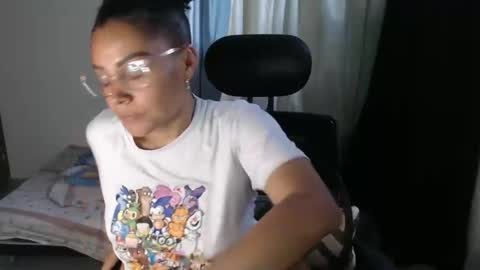 Shayna online show from January 9, 2025, 8:01 pm