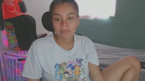 Shayna online show from June 18, 2026, 10:14 pm