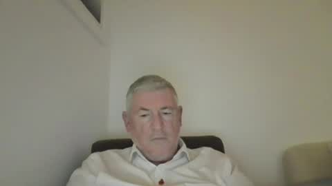 she52 online show from October 30, 2025, 5:46 pm