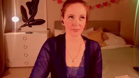 she_wolf1 online show from March 19, 2026, 2:43 pm