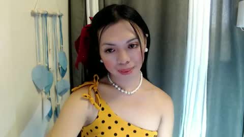 Snapshot of shea_andrea chatting on June 8, 2026, 9:59 pm shea_andrea online show from June 8, 2026, 9:59 pm