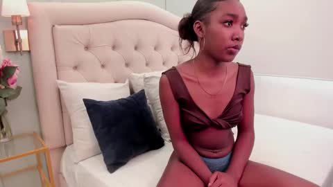 Sheila  online show from March 13, 2026, 7:31 pm