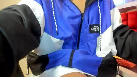 sheilly_brown online show from September 14, 2025, 4:39 pm