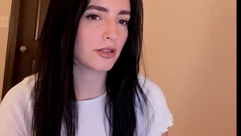 Snapshot of sheisallthat chatting on November 15, 2025, 3:59 am sheisallthat online show from November 15, 2025, 3:59 am