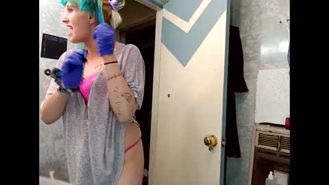 Shelby holes online show from March 12, 2025, 10:26 am