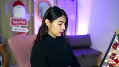  Transmission schedule Monday - Friday 715 am to 200 pm time Colombia  online show from December 19, 2025, 12:23 pm