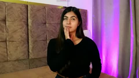 Snapshot of shelleymorell chatting on May 15, 2026, 12:34 pm Transmission schedule Monday - Friday 715 am to 200 pm time Colombia online show from May 15, 2026, 12:34 pm