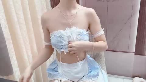 Shelly online show from November 6, 2025, 1:28 am