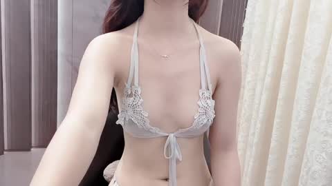 Shelly online show from April 26, 2026, 1:25 am