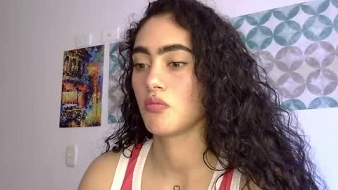 Snapshot of shelsy_d chatting on May 28, 2026, 8:28 pm S H E L S Y online show from May 28, 2026, 8:28 pm