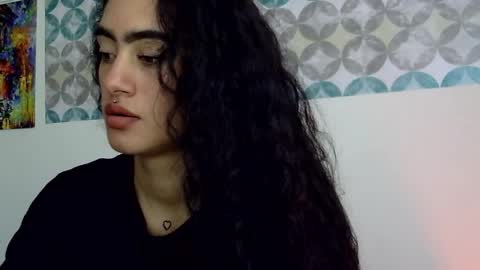 Snapshot of shelsy_d chatting on May 30, 2026, 8:28 pm S H E L S Y online show from May 30, 2026, 8:28 pm