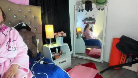 shera hade online show from March 4, 2025, 3:22 am