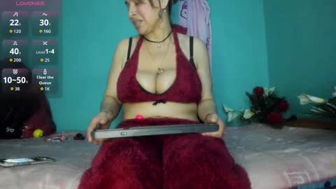 shera hade online show from November 28, 2025, 2:14 am