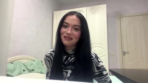 Mia meow meow online show from March 13, 2026, 4:46 pm