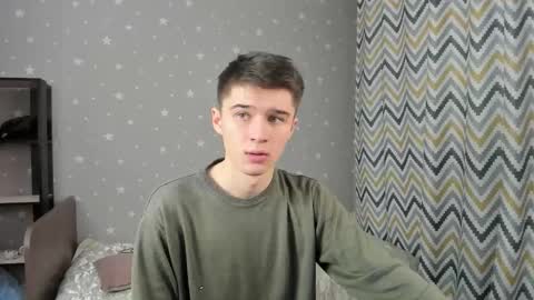 Max online show from November 22, 2025, 3:55 pm