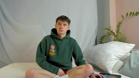 Max online show from March 19, 2026, 6:45 pm