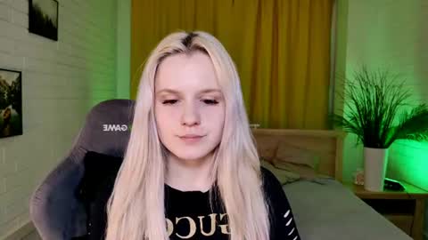 Sweet Sherri online show from June 25, 2026, 5:56 am