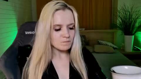 Sweet Sherri online show from June 29, 2026, 5:14 am